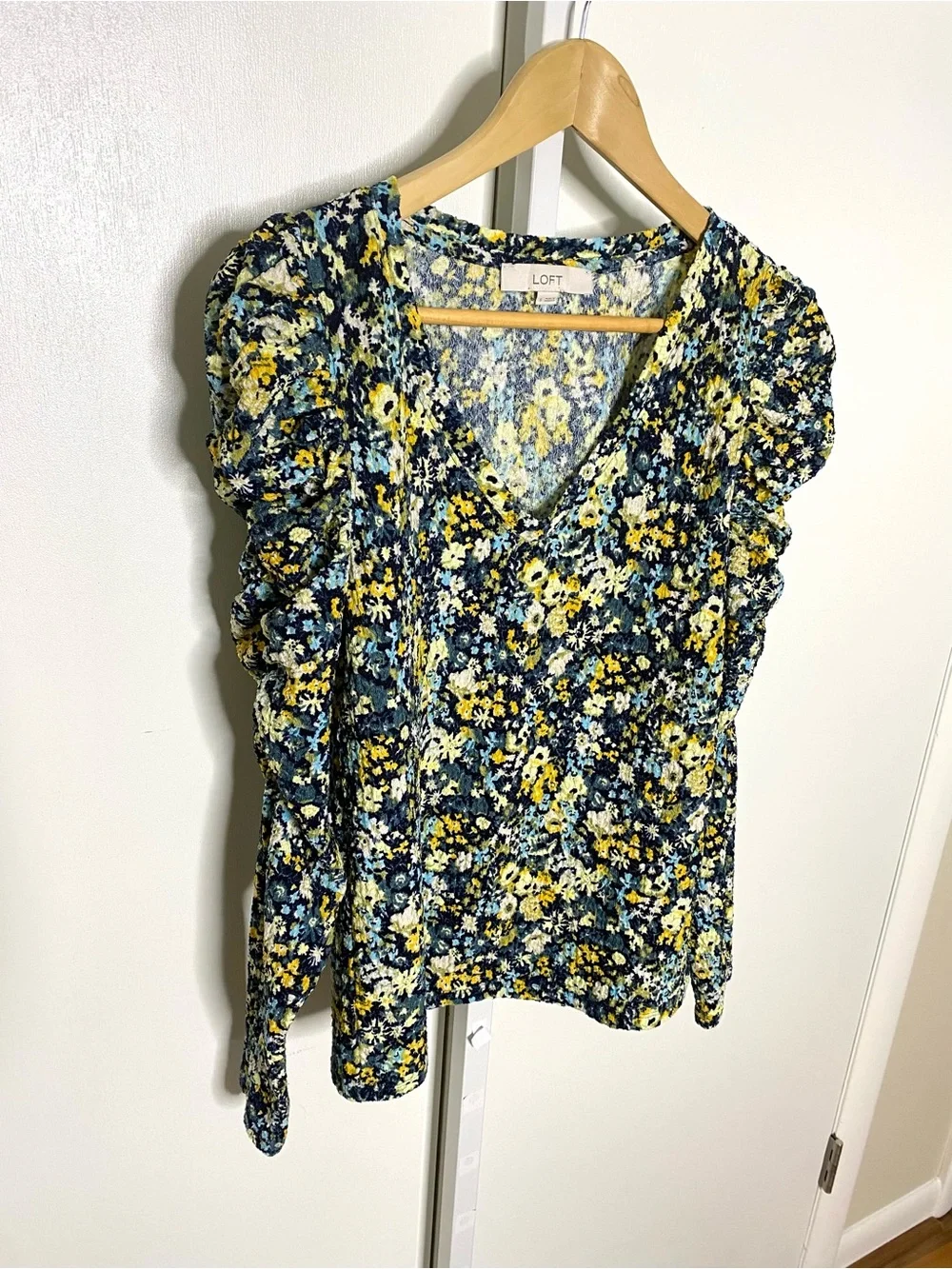 LOFT blue yellow